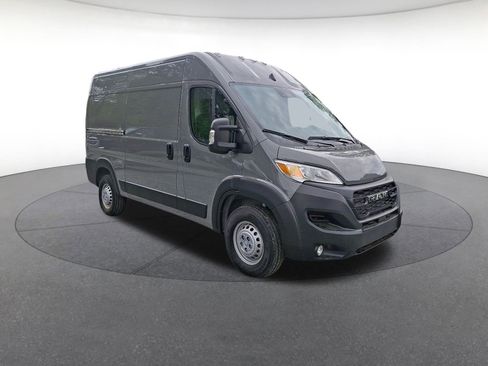New 2025 RAM ProMaster 2500 w/ Convenience Group image 1
