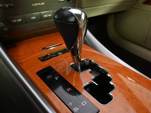 Used 2009 Lexus IS 250 AWD image 29