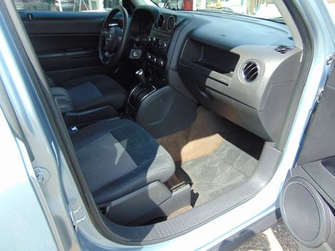 Used 2014 Jeep Patriot Sport w/ Power Value Group AWD/4WD image 5
