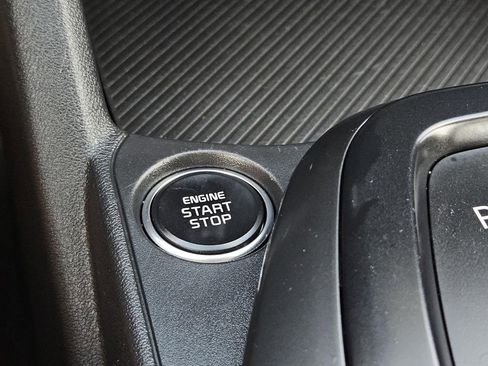 Used 2025 Kia K4 FWD image 15