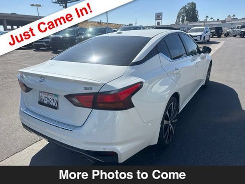 Used 2021 Nissan Altima 2.5 SR FWD image 6