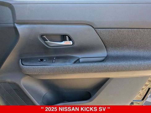 Certified 2025 Nissan Kicks SV AWD/4WD image 36