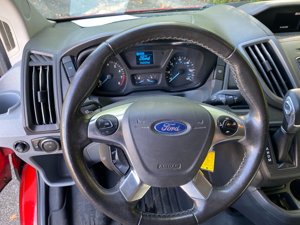 Used 2016 Ford Transit 150 XL RWD image 11