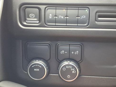 Used 2021 Chevrolet Tahoe LT w/ Rear Media and Nav Package image 30