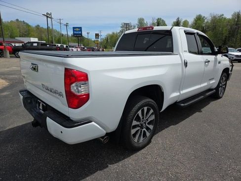 Used 2019 Toyota Tundra Limited w/ Limited Premium Package AWD/4WD image 31