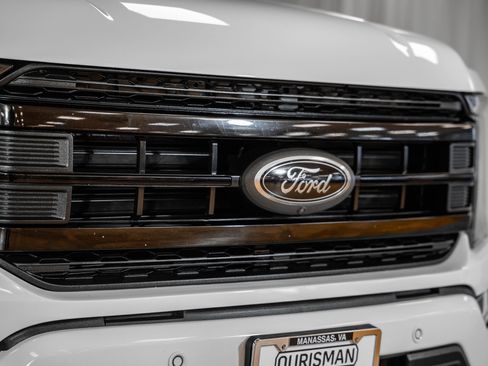 Certified 2023 Ford F150 Lariat w/ Equipment Group 502A High image 11