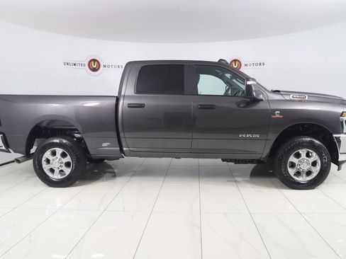 Used 2025 RAM 2500 Lone Star image 2