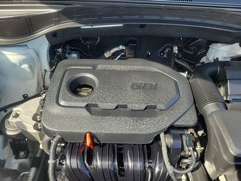 Used 2018 Hyundai Santa Fe Sport FWD image 10