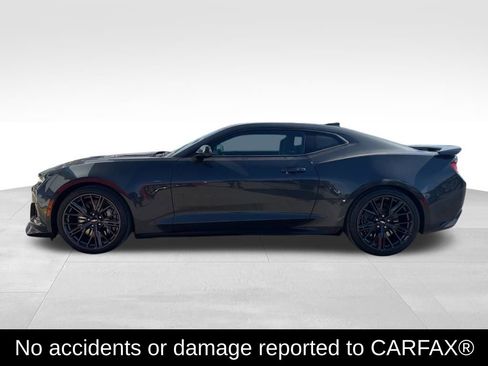 Used 2017 Chevrolet Camaro ZL1 image 4