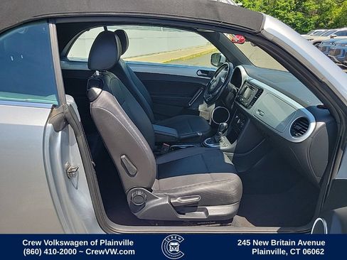 Used 2015 Volkswagen Beetle 1.8T FWD image 15
