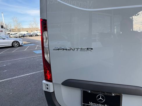 New 2025 Mercedes-Benz Sprinter 2500 image 8