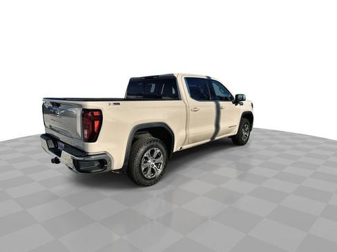 New 2026 GMC Sierra 1500 SLE w/ X31 Off-Road Package image 9