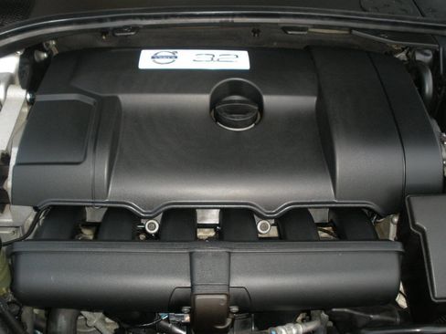 Used 2010 Volvo S80 3.2 image 12