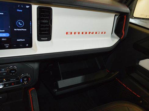 Used 2025 Ford Bronco Stroppe Edition image 20