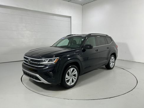 Used 2021 Volkswagen Atlas SE image 19