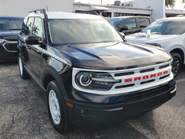 Used 2023 Ford Bronco Sport Heritage w/ Heritage Convenience Package AWD/4WD image 2
