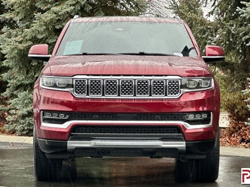 Used 2022 Jeep Grand Wagoneer Series I image 9
