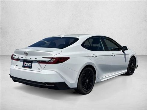 Used 2025 Toyota Camry SE w/ Multimedia Upgrade Package FWD image 5