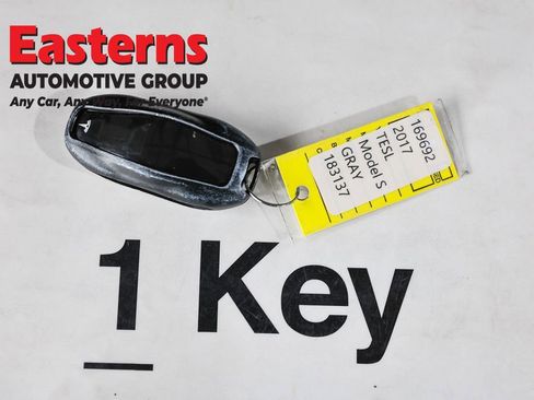 Used 2017 Tesla Model S 75D image 24