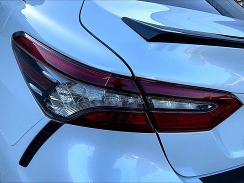 Used 2023 Toyota Camry XSE FWD image 23