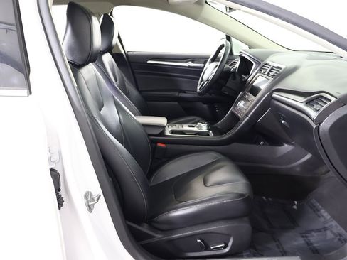 Used 2020 Ford Fusion Energi Titanium image 30