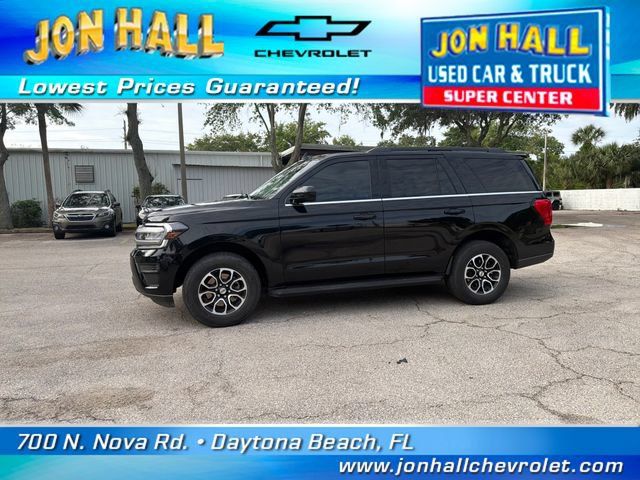 Used 2022 Ford Expedition XLT RWD image 4