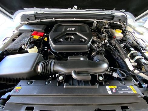 Used 2023 Jeep Wrangler Sport image 30