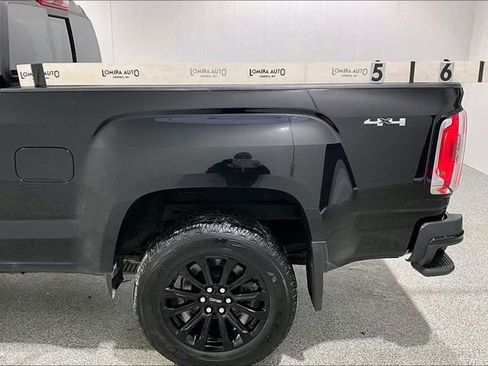 Used 2022 GMC Canyon Elevation image 39