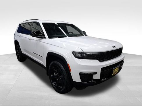 New 2025 Jeep Grand Cherokee L Limited w/ Luxury Tech Group II AWD/4WD image 8