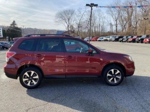 Used 2018 Subaru Forester 2.5i Premium image 9