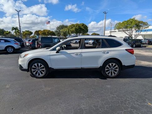 Used 2017 Subaru Outback 2.5i Touring w/ Popular Package #5A image 4