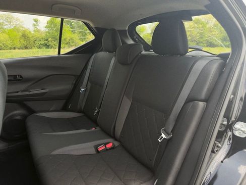 Used 2020 Nissan Kicks S FWD image 16