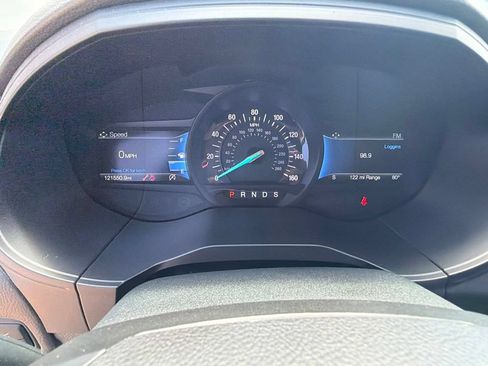 Used 2022 Ford Edge SEL w/ Convenience Package AWD/4WD image 14