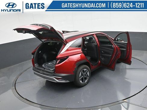 New 2025 Hyundai Tucson SEL image 56