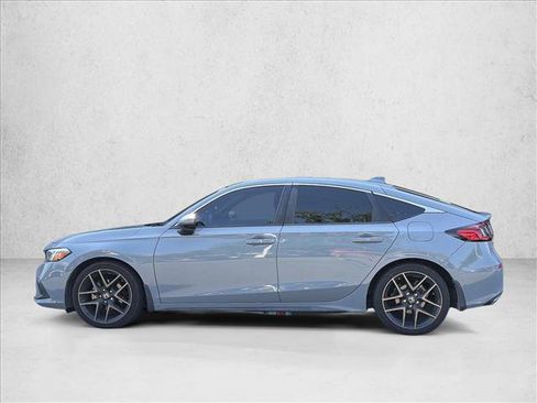 Used 2022 Honda Civic Sport Touring image 8