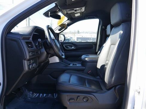 Used 2024 Chevrolet Tahoe LT image 15