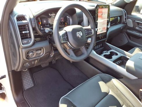 Used 2025 RAM 1500 Laramie w/ Night Edition AWD/4WD image 7
