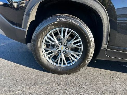 Certified 2025 Chevrolet Traverse LT image 7