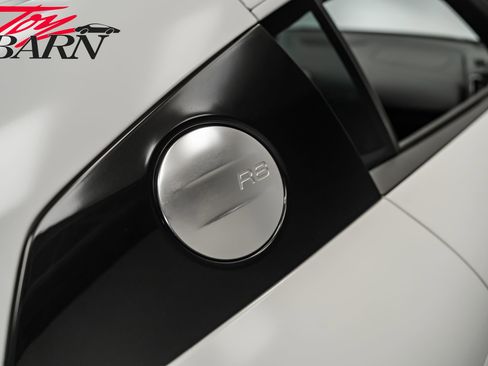 Used 2018 Audi R8 V10 image 48