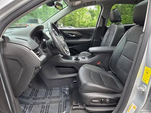 Used 2022 GMC Terrain SLT FWD image 9