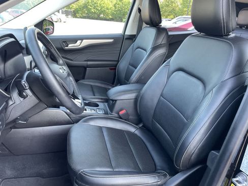 Used 2021 Ford Escape SEL FWD image 12