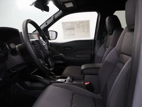New 2026 Nissan Frontier SV w/ Tow Package AWD/4WD image 12