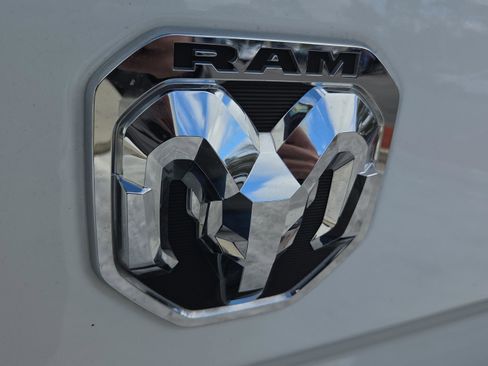 Used 2024 RAM 2500 Big Horn w/ Bed Utility Group image 25