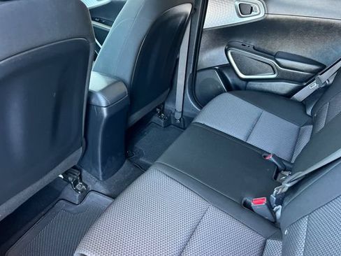 Used 2024 Kia Soul LX w/ Option Group 015 FWD image 15