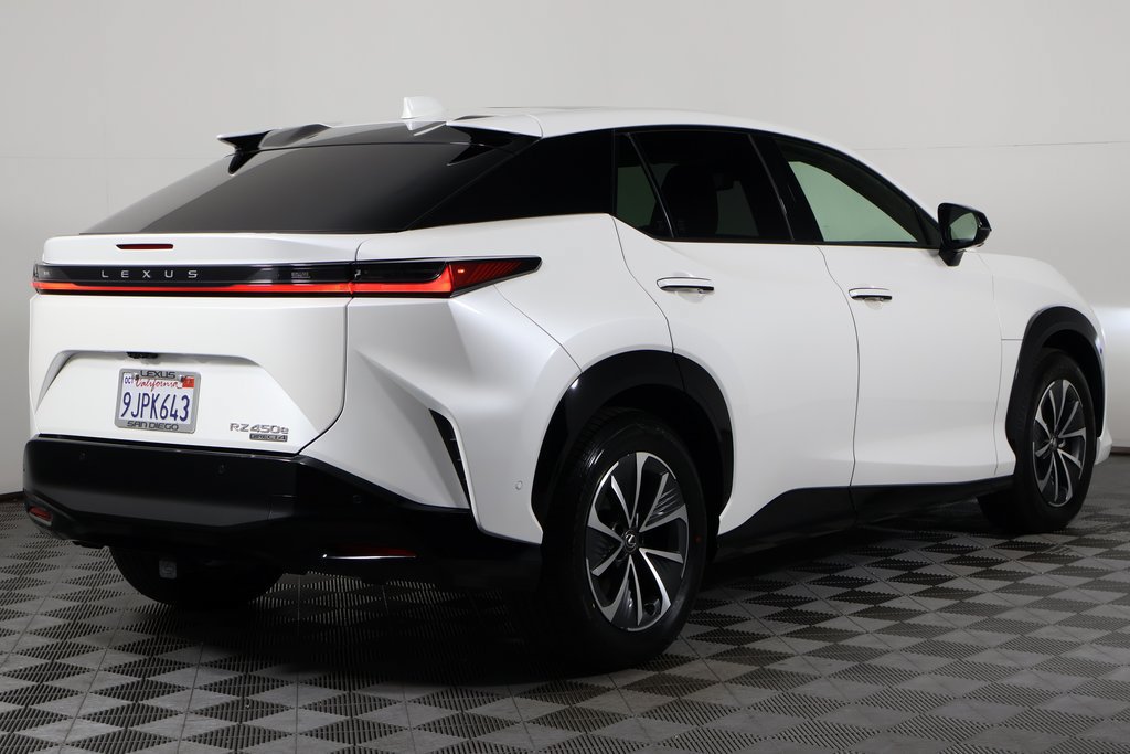 Used 2023 Lexus RZ 450e Premium w/ Technology Package AWD/4WD image 4