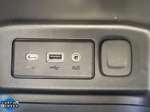 Used 2023 Chevrolet Equinox LT image 29