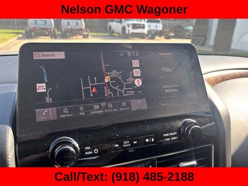 Used 2021 Nissan Armada SL w/ Captain's Chairs Package RWD image 19