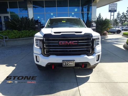 Used 2023 GMC Sierra 2500 AT4 w/ AT4 Premium Plus Package image 2
