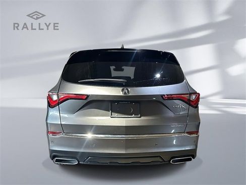 Used 2023 Acura MDX SH-AWD w/ Technology Package image 3