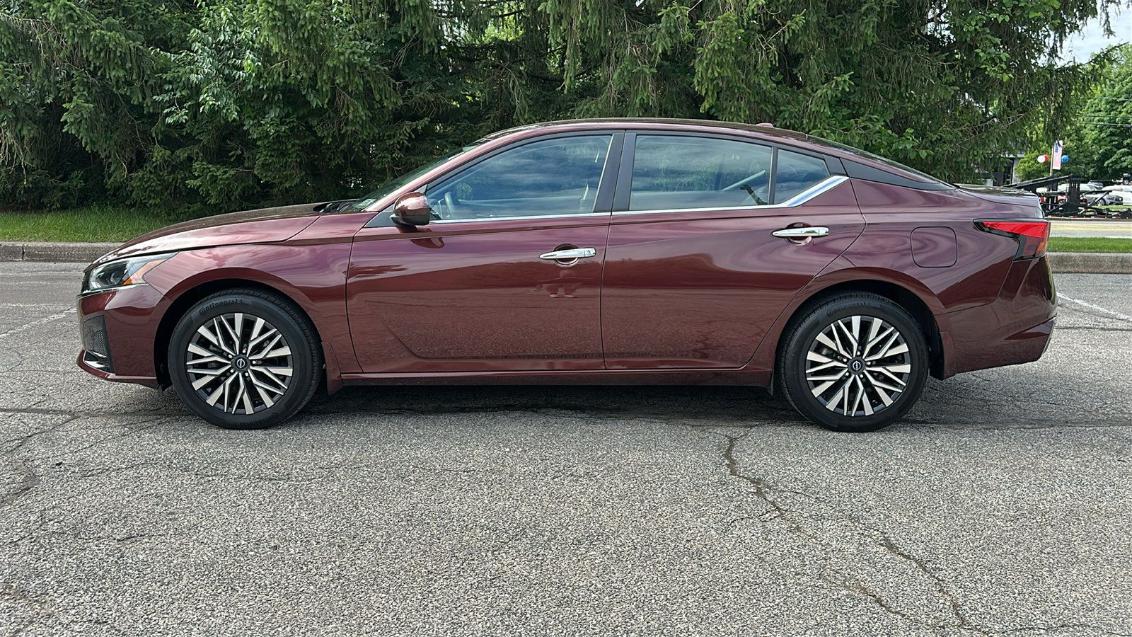 Certified 2023 Nissan Altima 2.5 SV AWD/4WD image 28